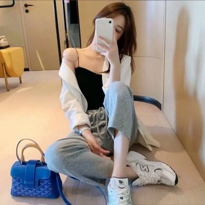 女演员今天依然